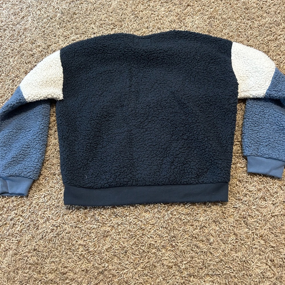 Sweater - Picture 2 of 2